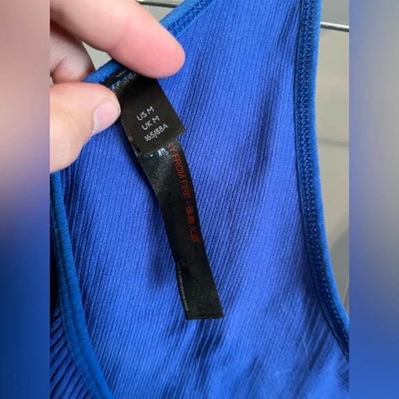 Out from Under blue ribbed halter top /bralette tank - Picture 3 of 4